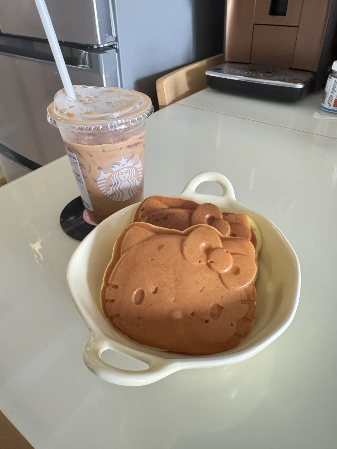 今日烹饪黑皮kitty