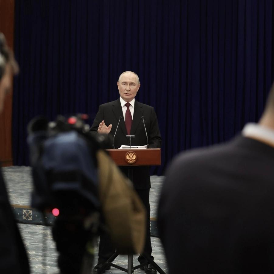 我们应该为任何事情做好准备——当被问及俄罗斯人是否已经习惯了持续的燃料短缺时，普