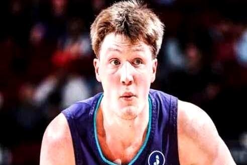 谁能想到，一个新秀竟然成了全联盟的三分王。

黄蜂今天虽然输给了骑士，但克尼佩尔