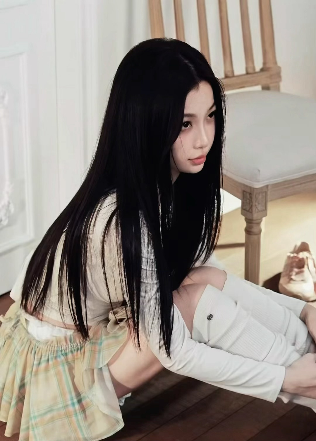 虞书欣这张阴湿感鬼味快溢出屏幕了… 