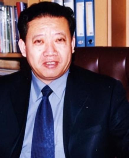 [微风]2018年，葵花药业董事长关彦斌与女秘书生下孩子，原配张晓兰得知后，放弃