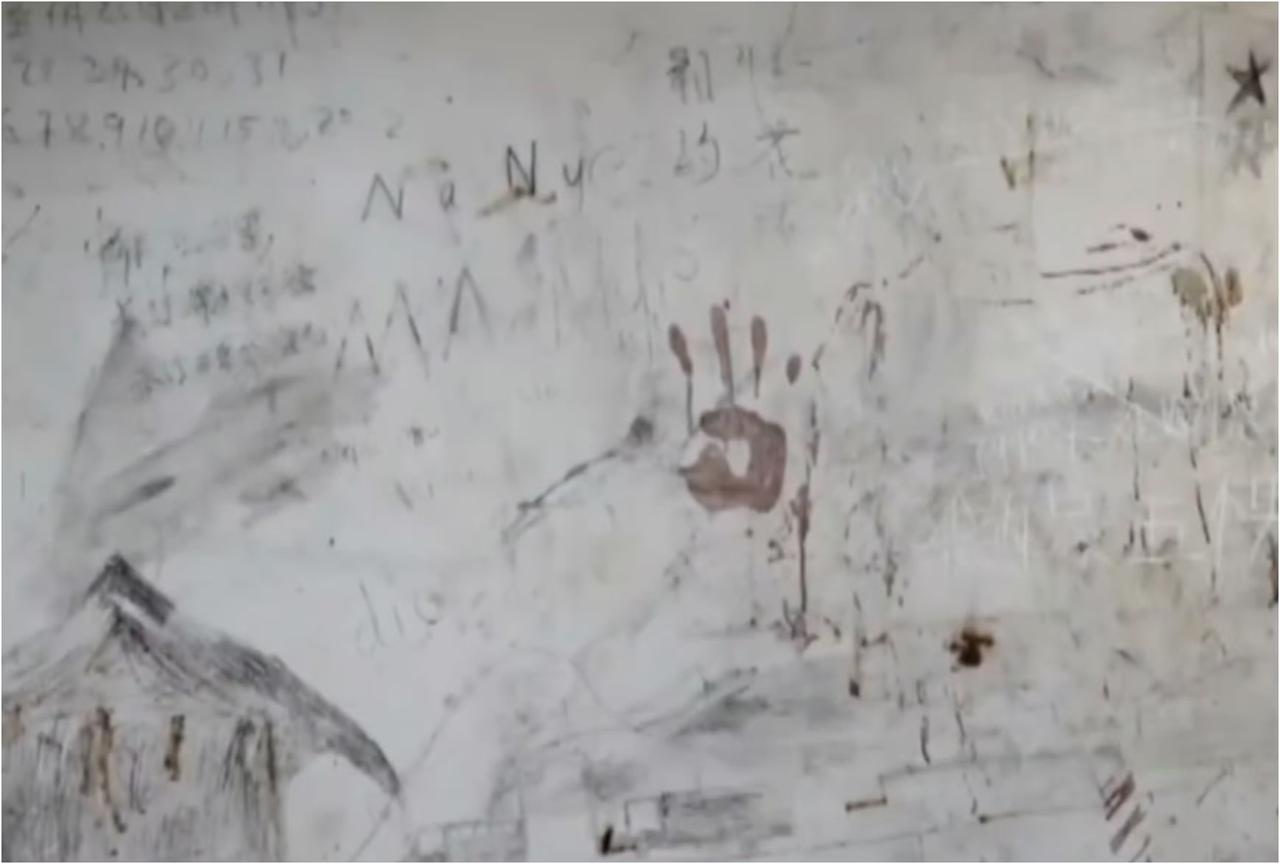 在徐某所控制的电信诈骗窝点内，虐待、故意伤害、非法拘禁等违法犯罪行为时有发生。据