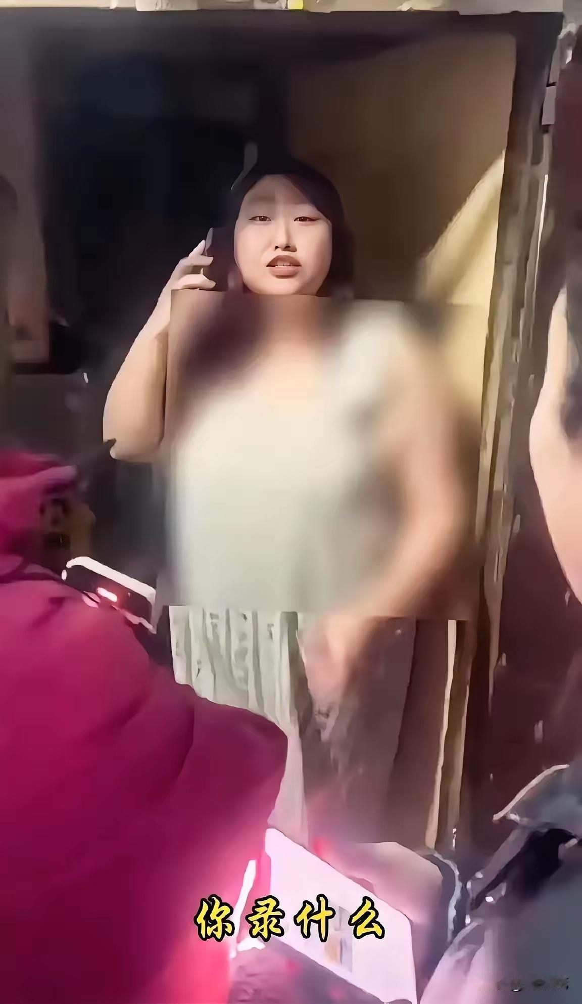 我刷这个美女，电商榴莲仅退款事件后，我的心五味杂陈，不是滋味，不吐不快

本人4