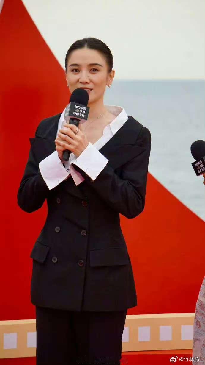 宋佳电影行业的中女时代宋佳提名导演之夜！《好东西》里单亲妈妈王铁梅演得太真实了?