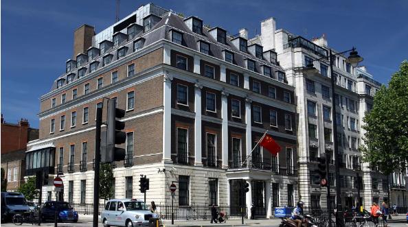 中国外交部发言人林剑表示，若英方不批准中方在英新建大使馆，中方将坚决维护自身正当