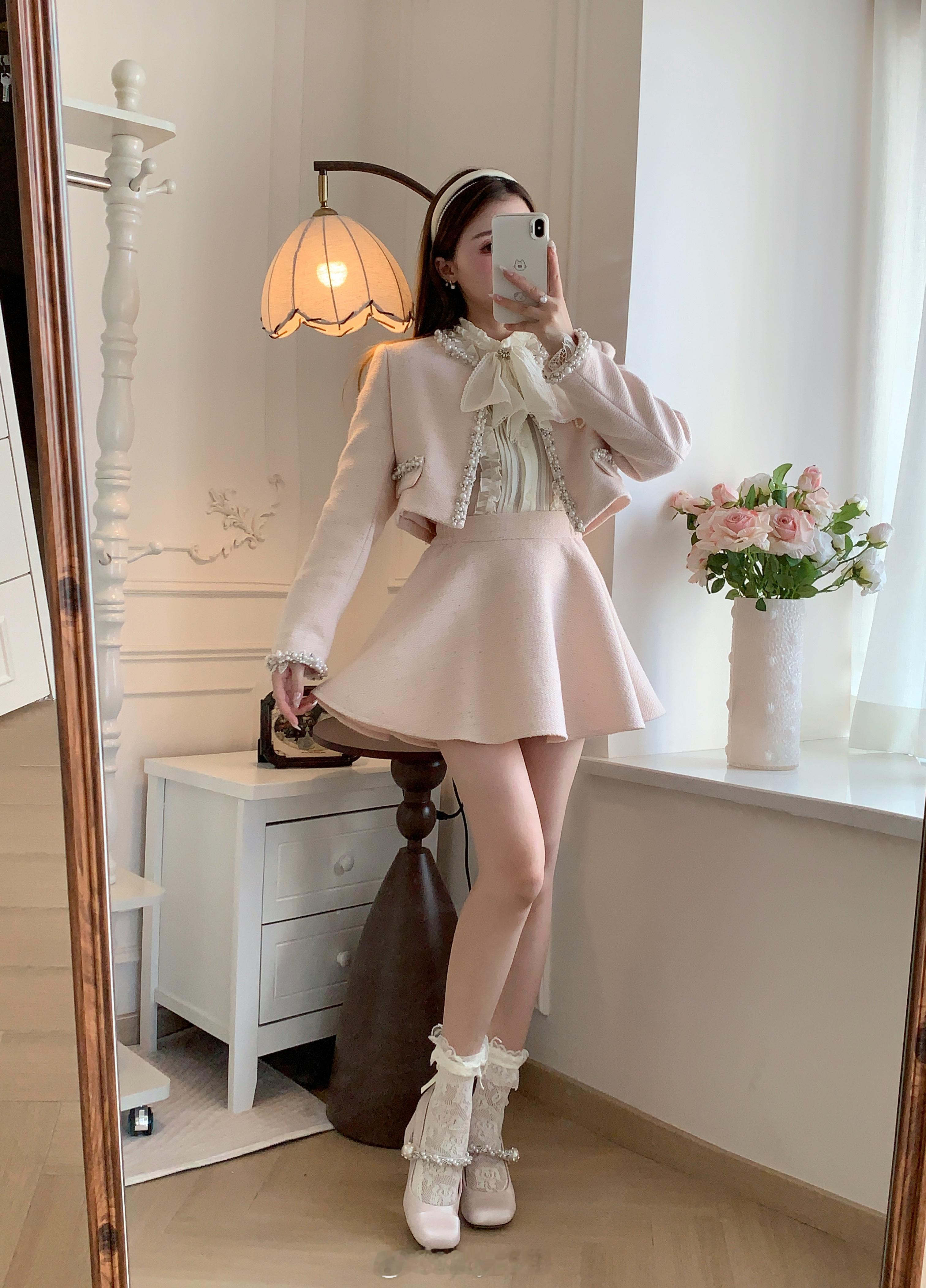 看完大阅兵太震撼太燃了[送花花]激情工作一下[加油]，拍点对镜搭配，下期🆓 ​