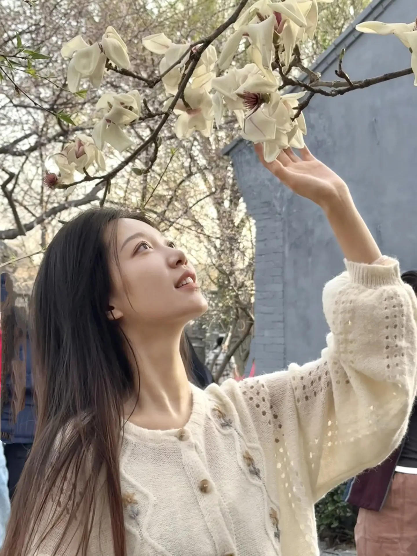 这世界在不停的开花 我想取一朵🌸