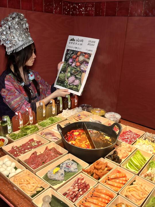 深圳首家！宝安壹方城云南菜市火锅！！