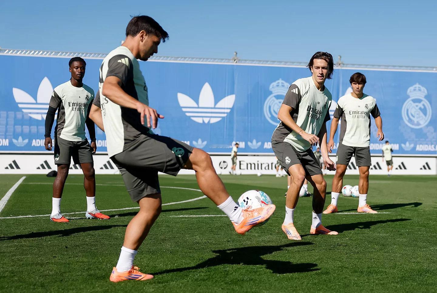 2025.10.2今日，球队恢复训练。皇马训练halamadrid ​​​