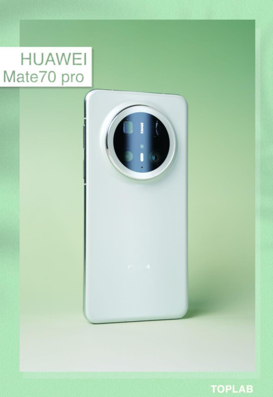 体验了一段时间的华为 Mate 70 Pro，这个红枫影像可以说是让我眼前一亮的