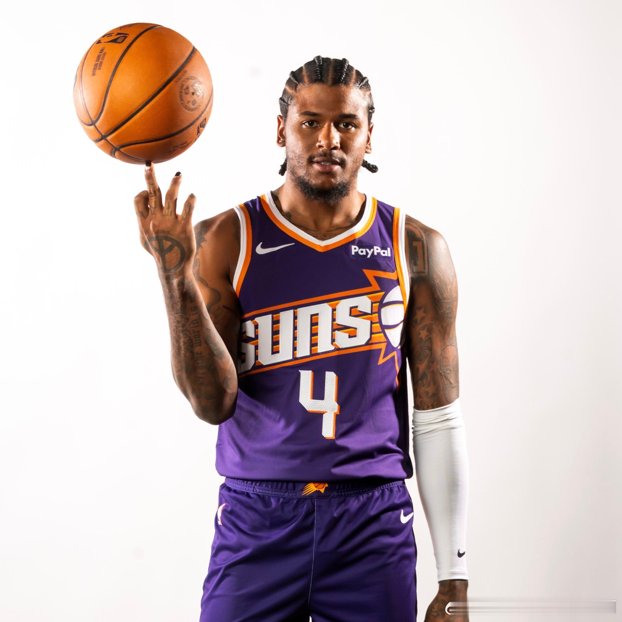 菲尼克斯太阳[超话]  Rankin：杰伦·格林明天将再次缺席对阵圣安东尼奥的比