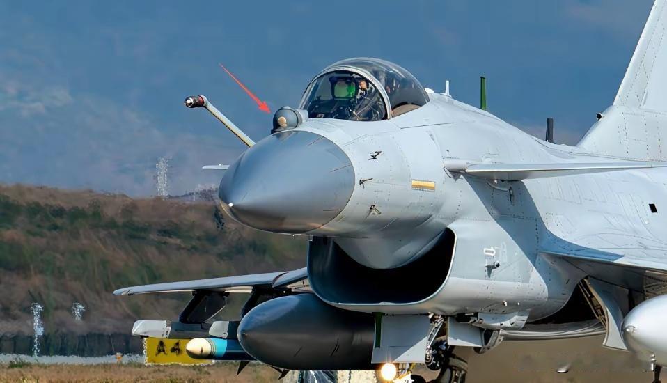 为何中国未向朝鲜出口歼-10CE？并非不愿，而是现实不允许
 
提及中国外贸型战