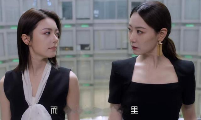 经常这样干，看收视率高，就开始作妖
看着正带劲，又让路，讨厌这种做法
一部放完再
