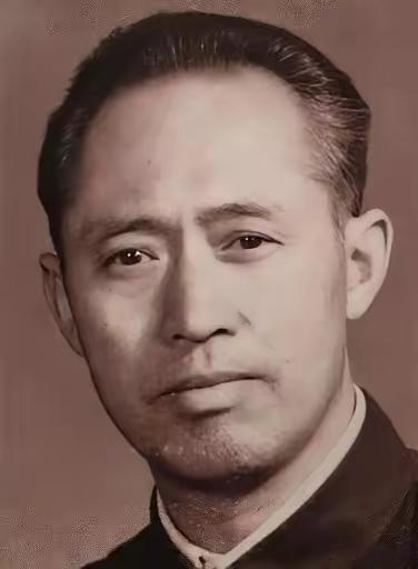 1951年11月，陕西铜川法院的一纸判决，把36岁的庄生祥钉在了人生谷底，无期徒