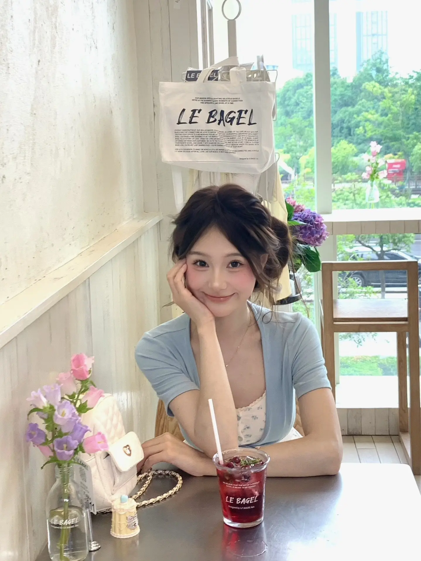 眼泪向下 我向上 请用好消息填满我的奥德赛时期
