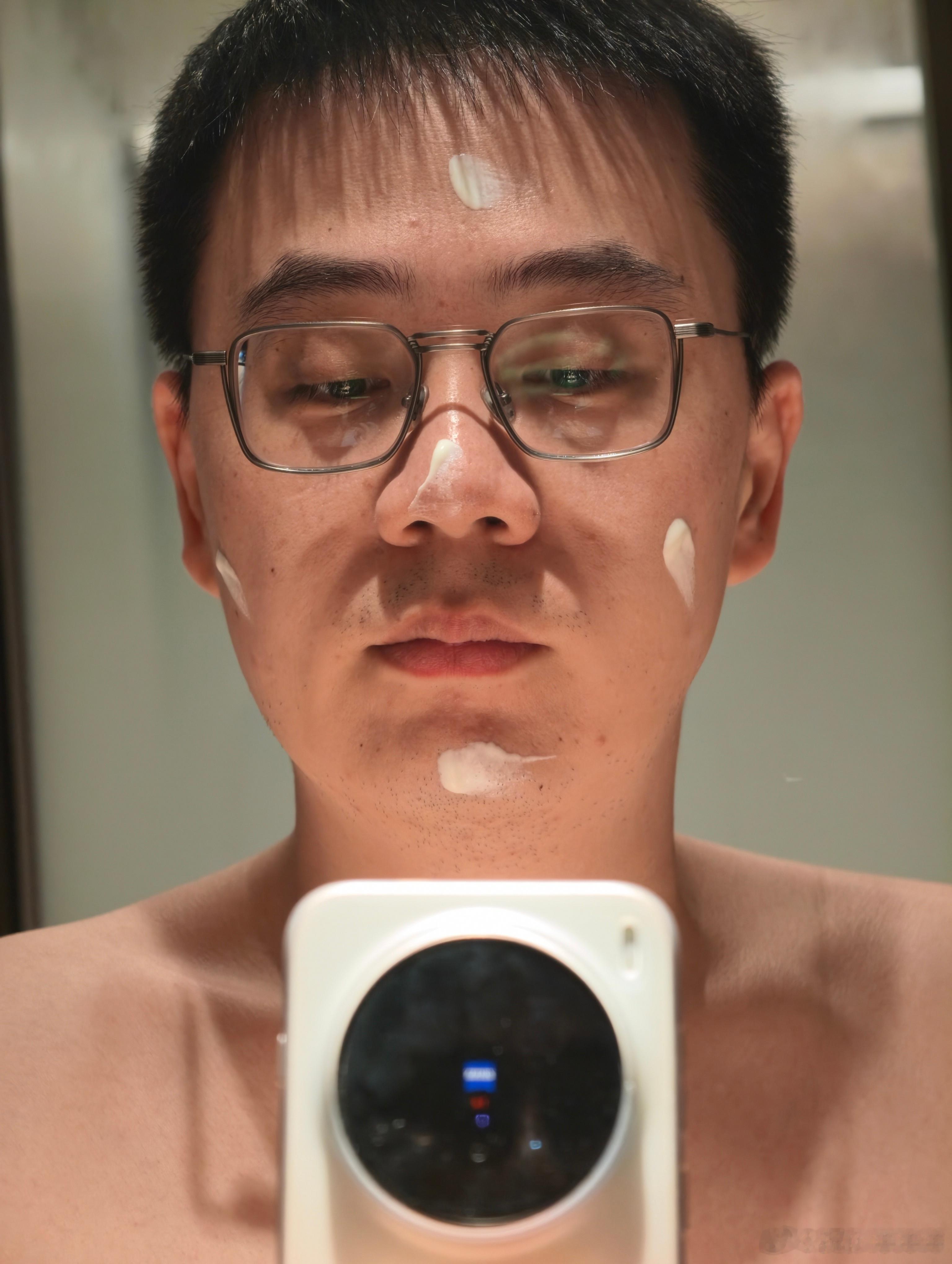 洗个澡，出门觅食（想看看附近有没有啥地道早餐） 