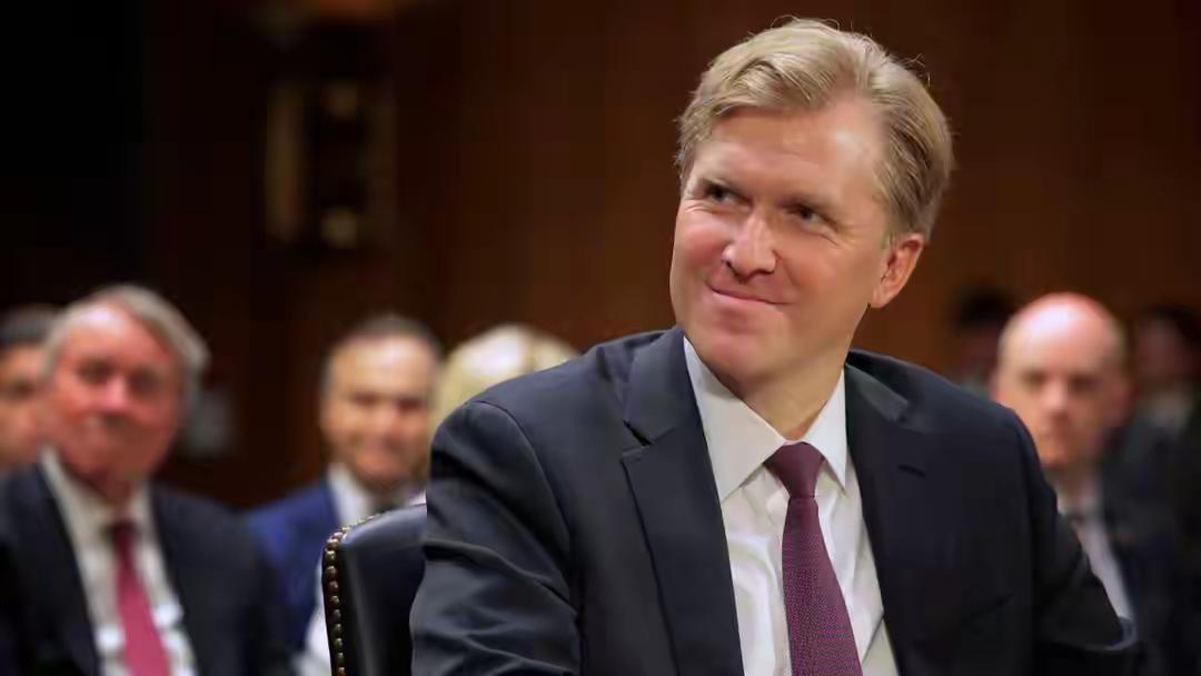 美国突然改口不想对华冲突？这根本不是降温，是换了打法！
 
美国国防部高官科尔比