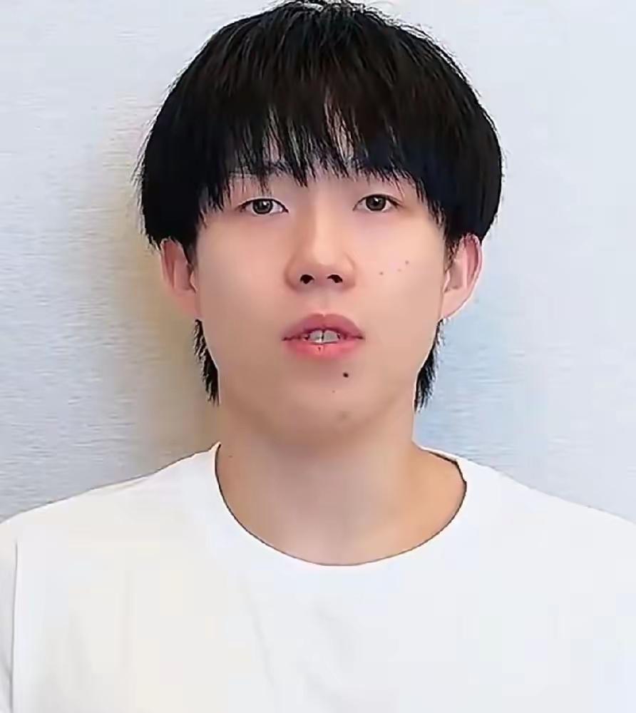 王楚钦一句感慨，直接揭开了国乒藏在深处的顶级底蕴。已经38岁身居副主席的马龙，训