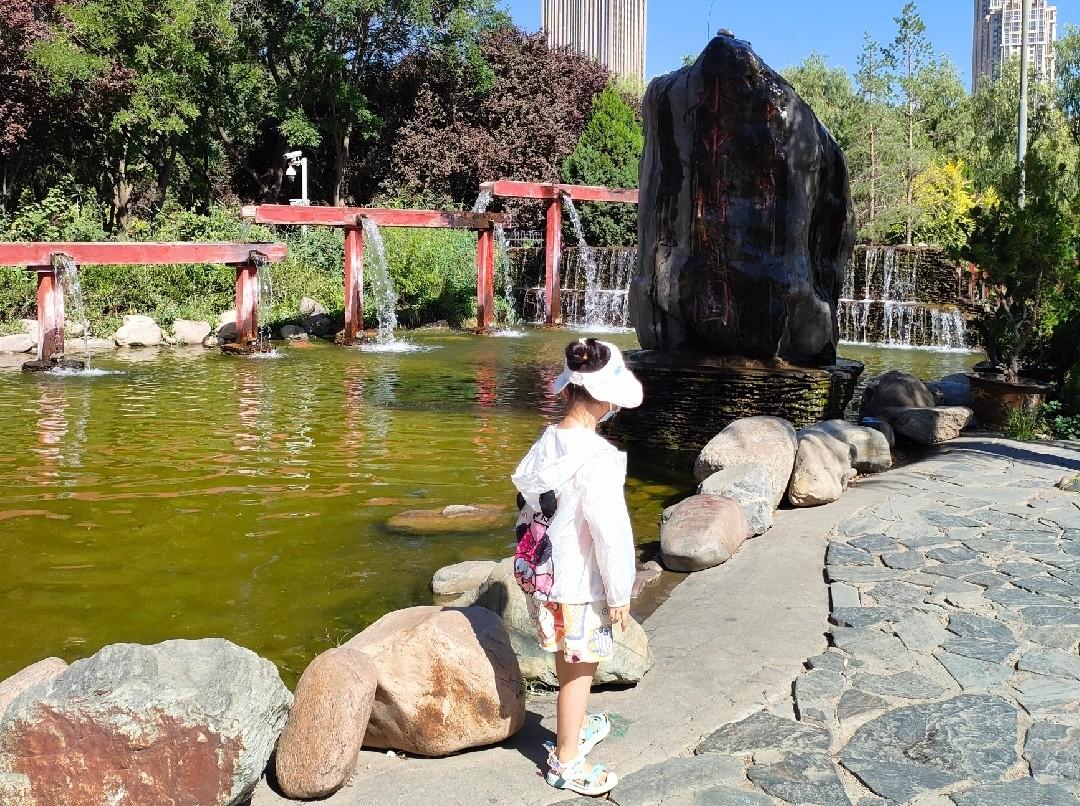 快来看看我新换的主页背景吧