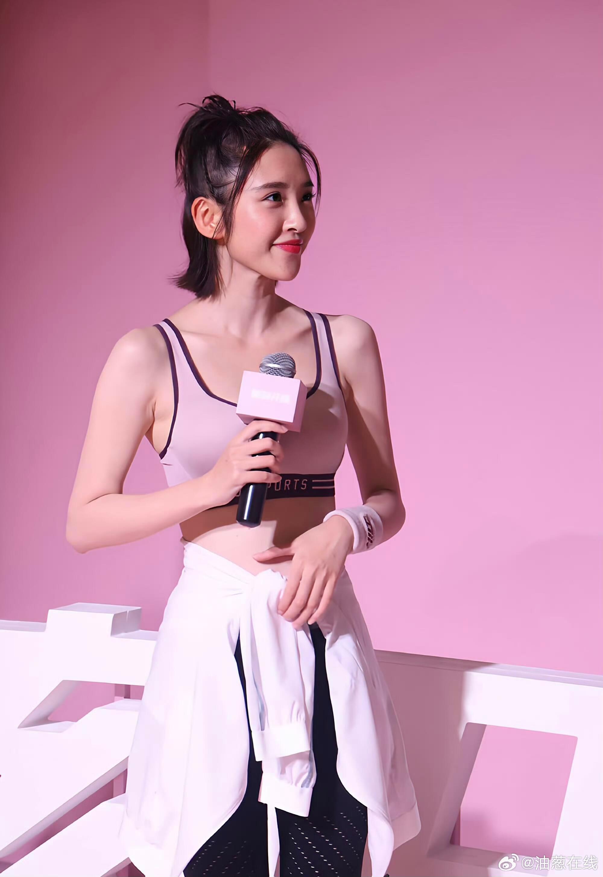 唐艺昕直拍无美颜无滤镜照片真好看呀 ​​​