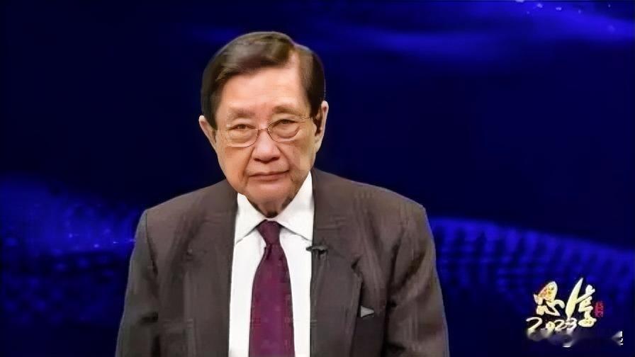 民进党元老叶耀鹏直播时断言：我可以斩钉截铁地说，两岸必然统一，以后的台独分子统统