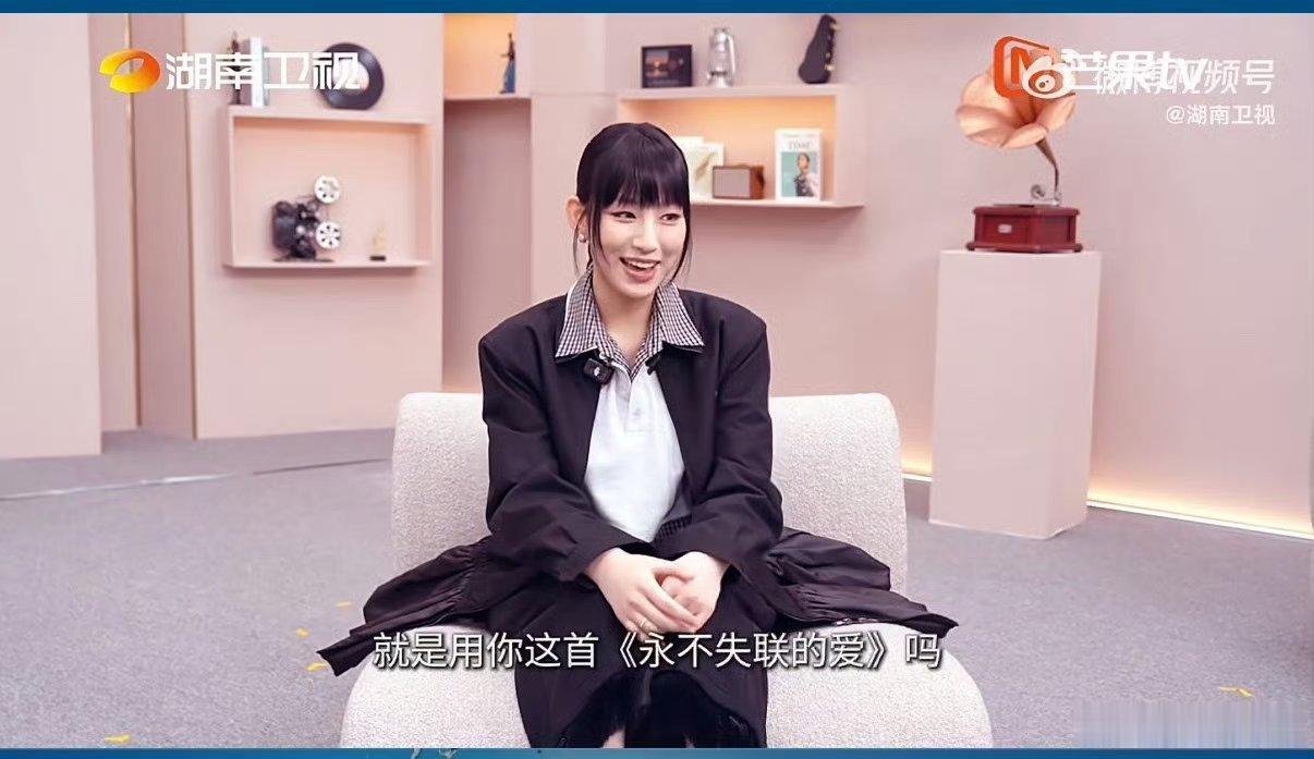 小小插曲化作成长养分，炎明熹大方聊过往噩梦，静待合作曲目带来暖心视听炎明熹直言永