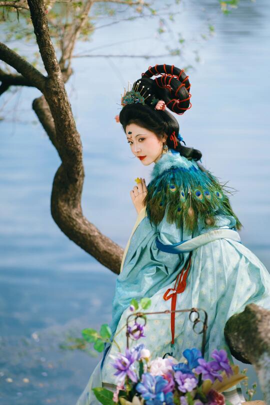 仕女图•天仙狂醉，乱把白云揉碎！🍃南京约拍