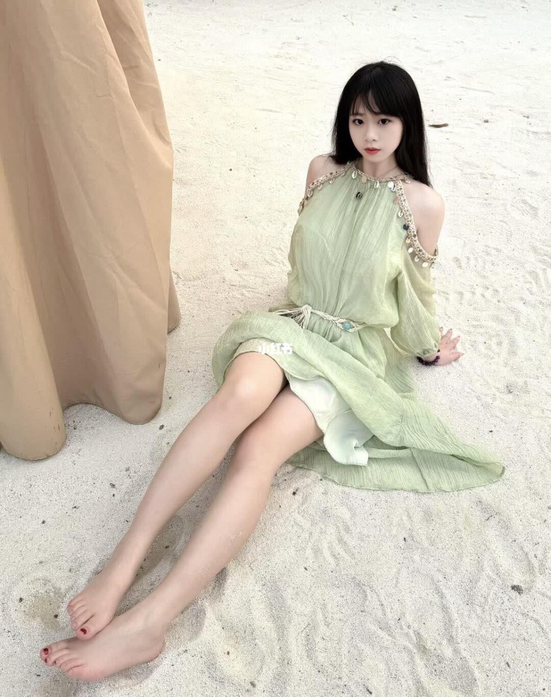 可爱与性感并存 无处安放的大长腿 万人如海一身藏 正常穿搭无不良价值观...