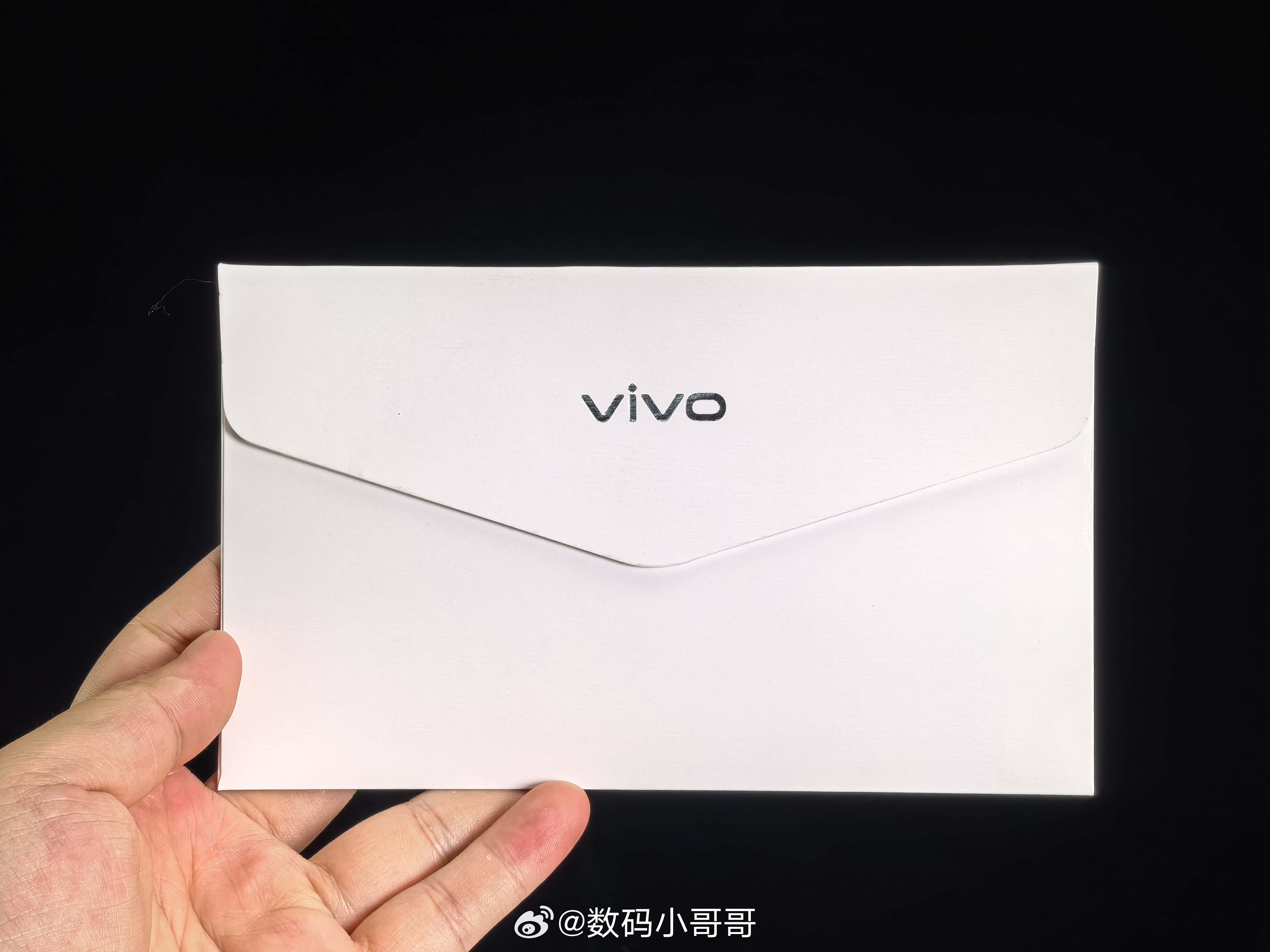 vivo X300 Ultra专业V单收到 vivo X系列春季新品发布会邀请函