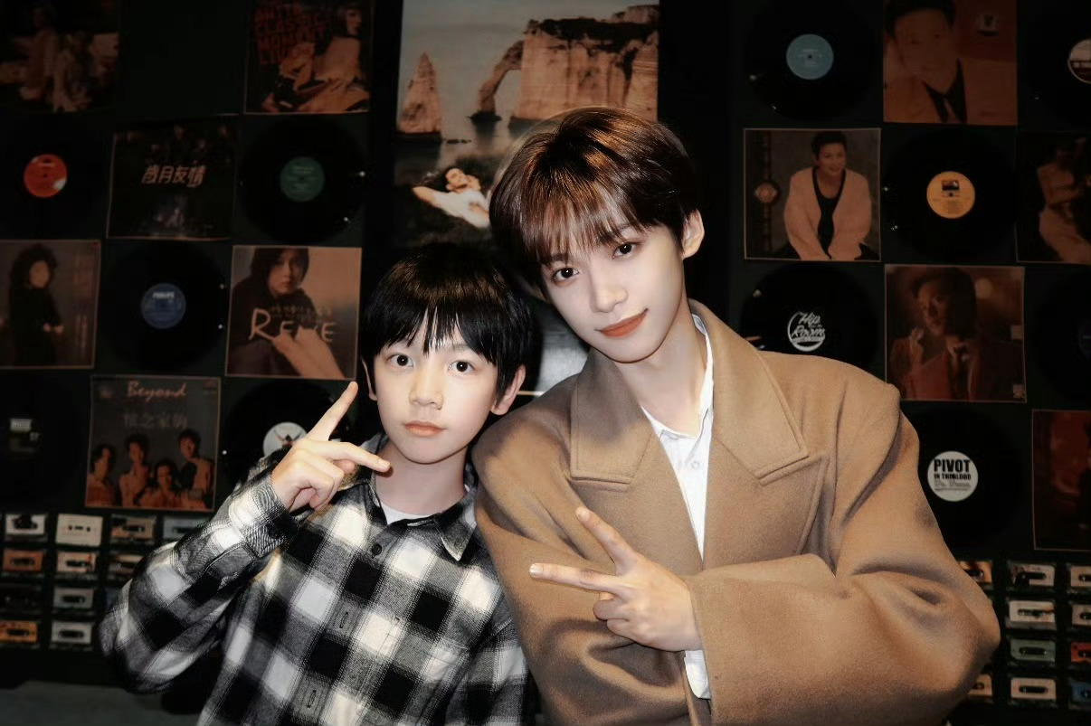 这颗头为何这么小 