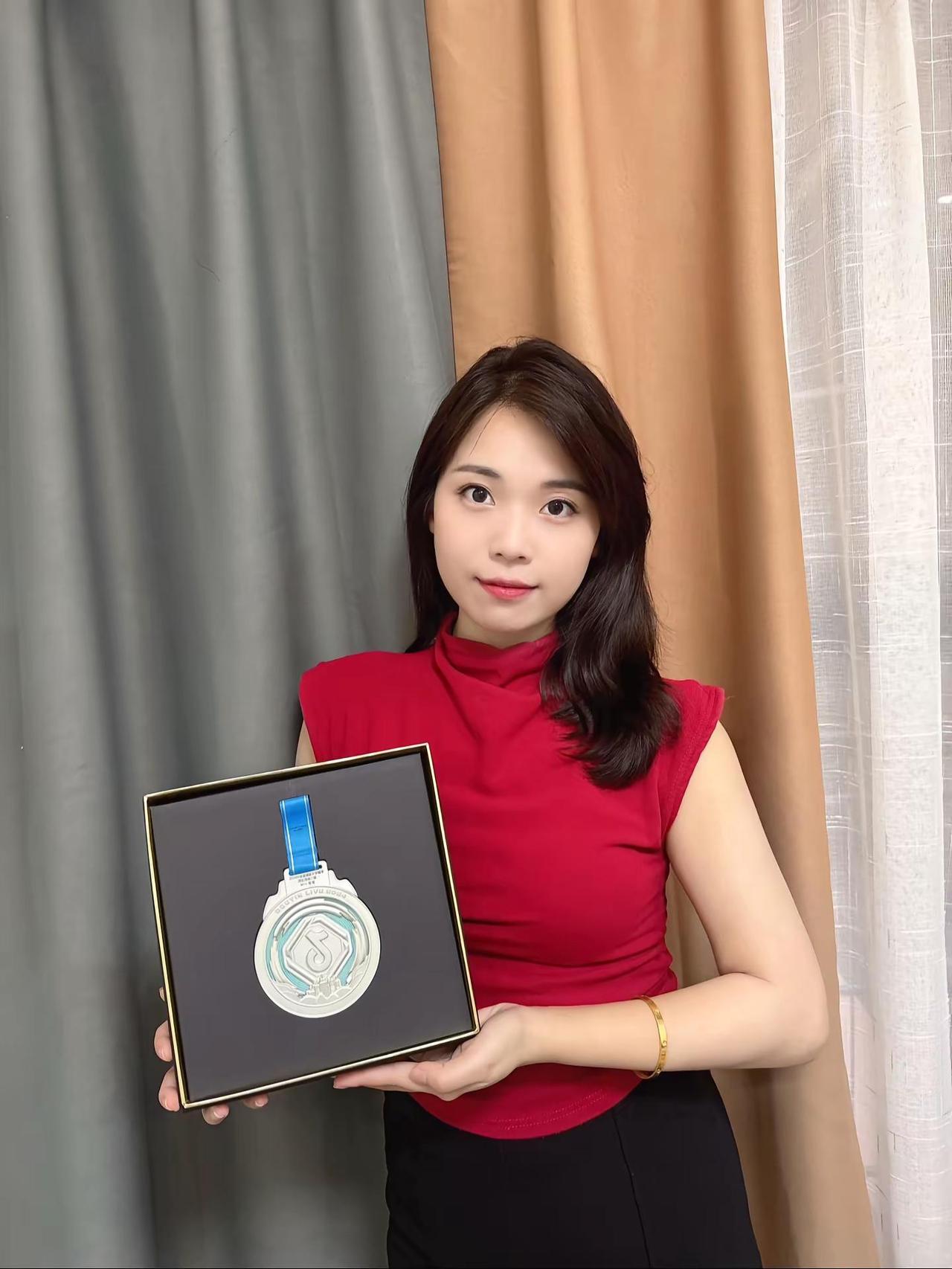 比赛是一种经历，成绩是一种肯定！🏅时光不负努力，成长的见证！💪💪愿我在直播