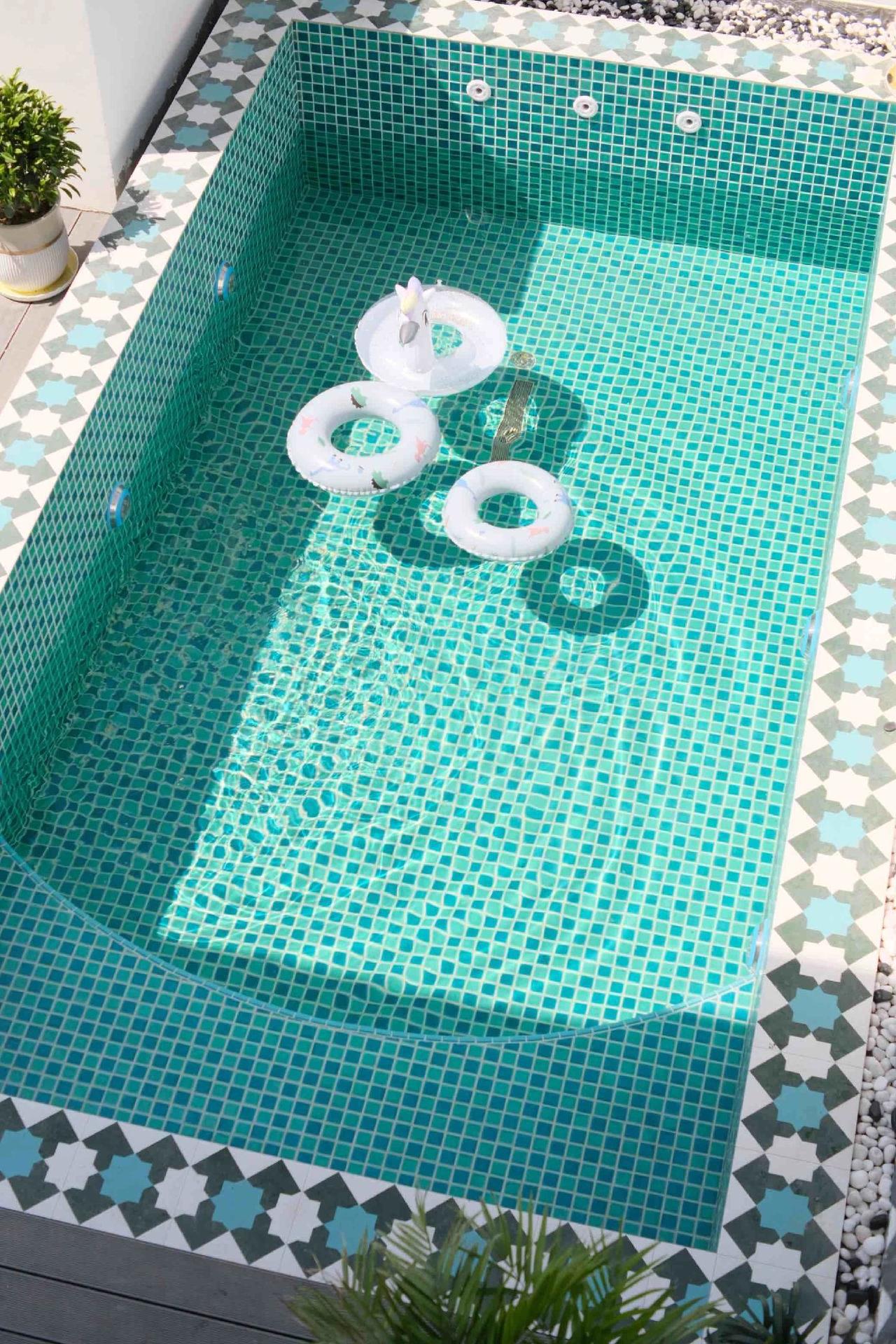 夏日的正确打开方式  独栋私汤温泉民宿
亲子👶、聚会🎈、生日趴🎂、团建
温