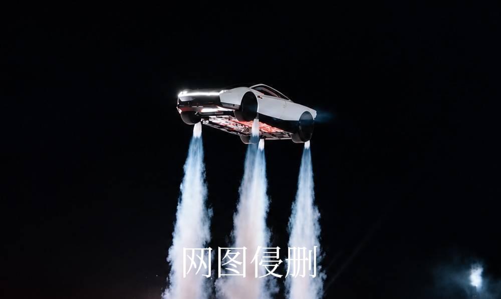 近日，特斯拉“飞车”问世，股市几天却蒸发几百亿美元，资本似乎并不买帐。但远在万里