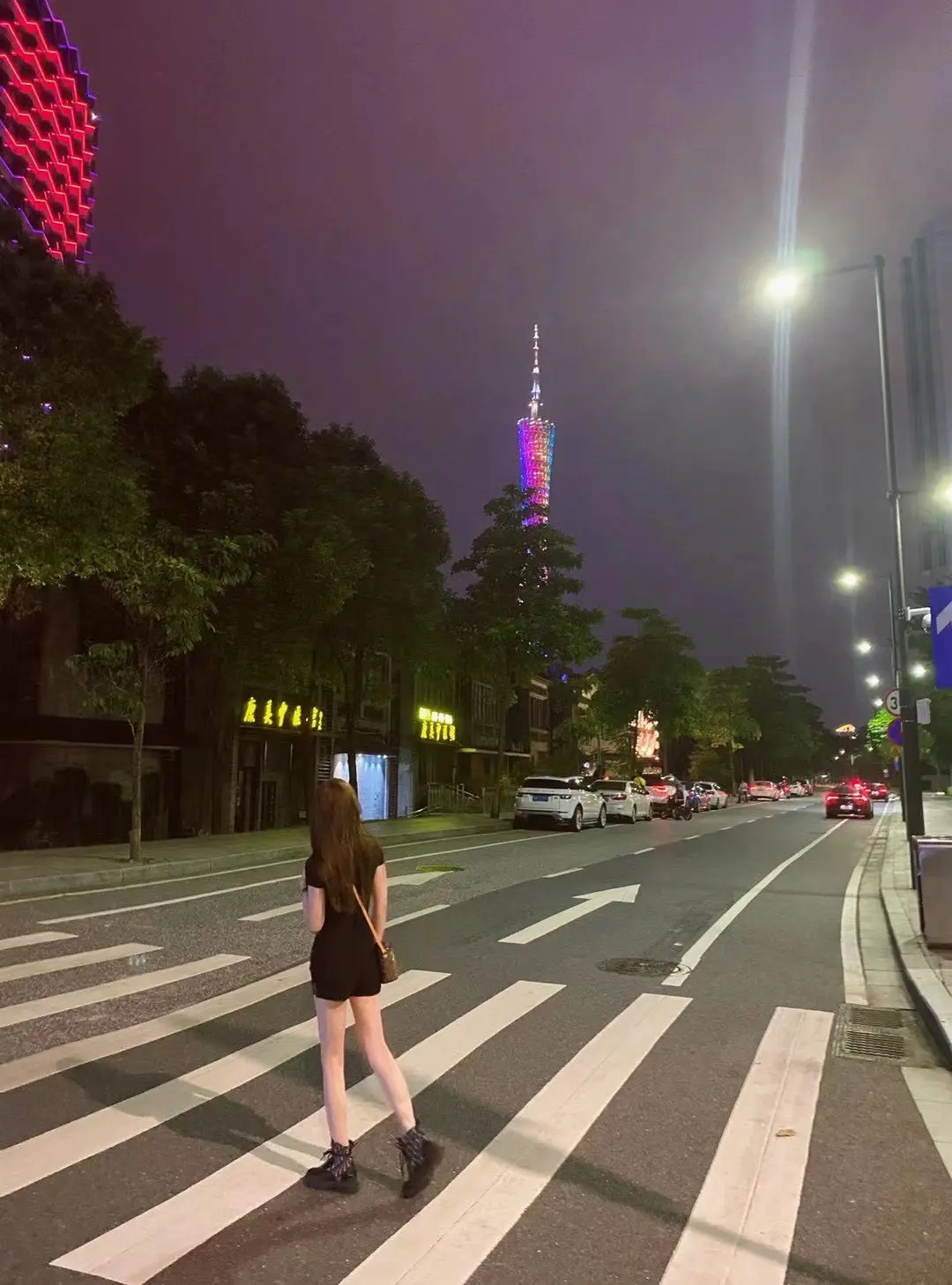 有句话叫我很忙，但只要是你我都有空……忙和爱并不冲突，有些人是空了找你...