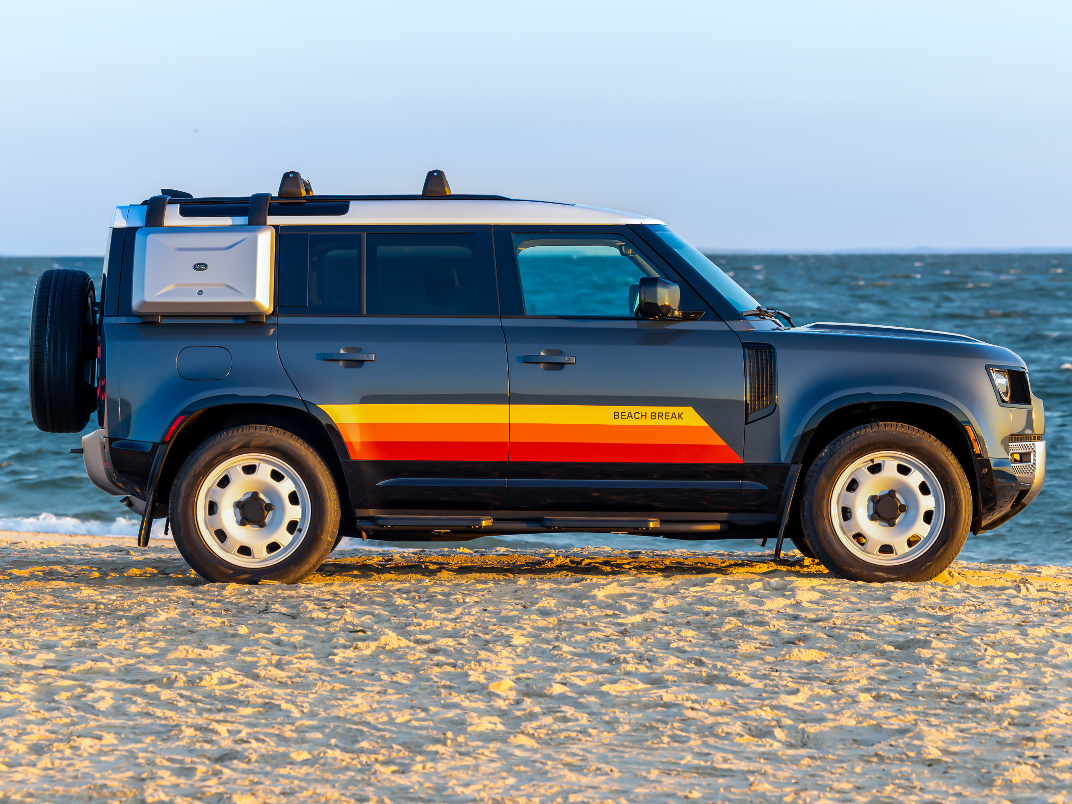 Land Rover Defender 110 "Beach Break"#路虎