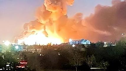 2026年8月1日，俄乌冲突的新进展集中在军事打击、装备生产与外交博弈三个维度，