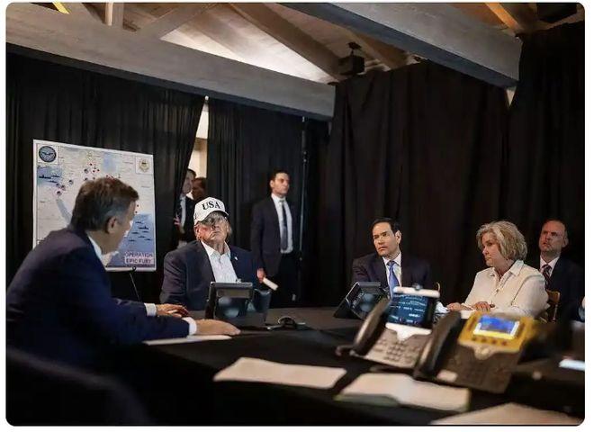 伊朗浩劫：40 位高层集体遇难，唯独 “亲美派” 总统安然无恙，巧合还是阴谋？