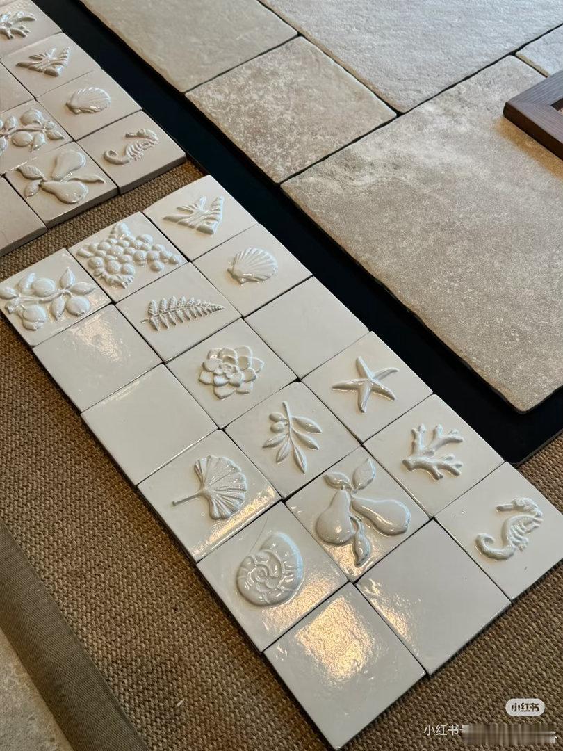 这个砖适配我家厨房吗图六图七厨房格局搭吗现在贴了一个黄暗的丑死我了准备砸掉换一个