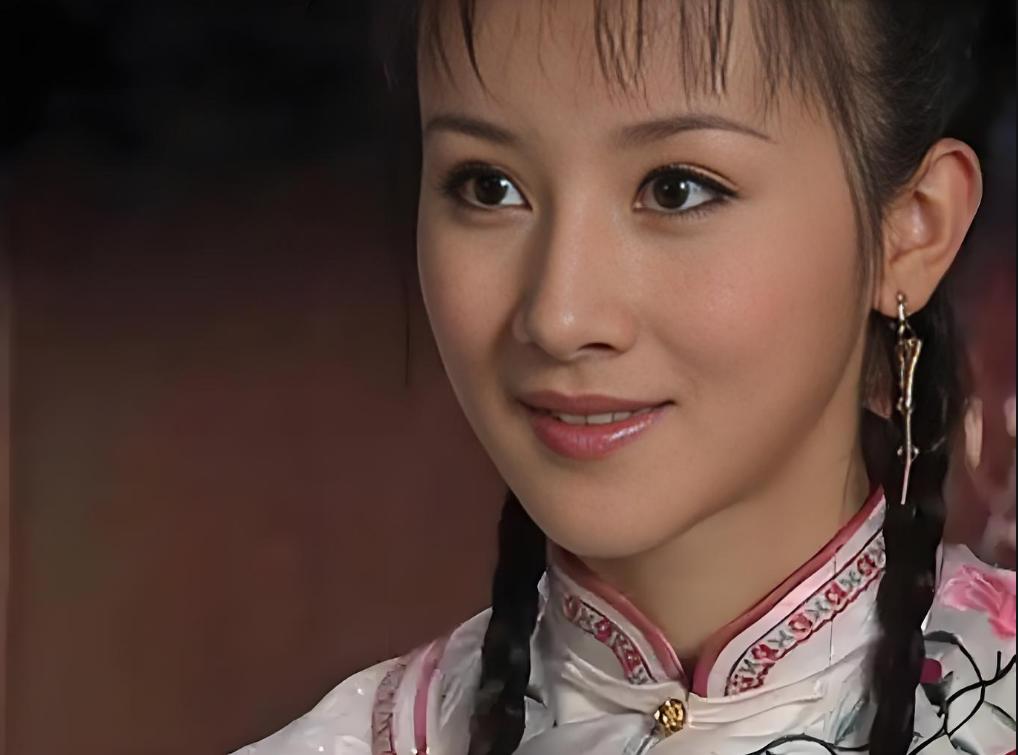 娱乐圈很多女明星，尤其是漂亮的女明星，都经历了不幸的婚姻，比如：贾静雯、李小璐、
