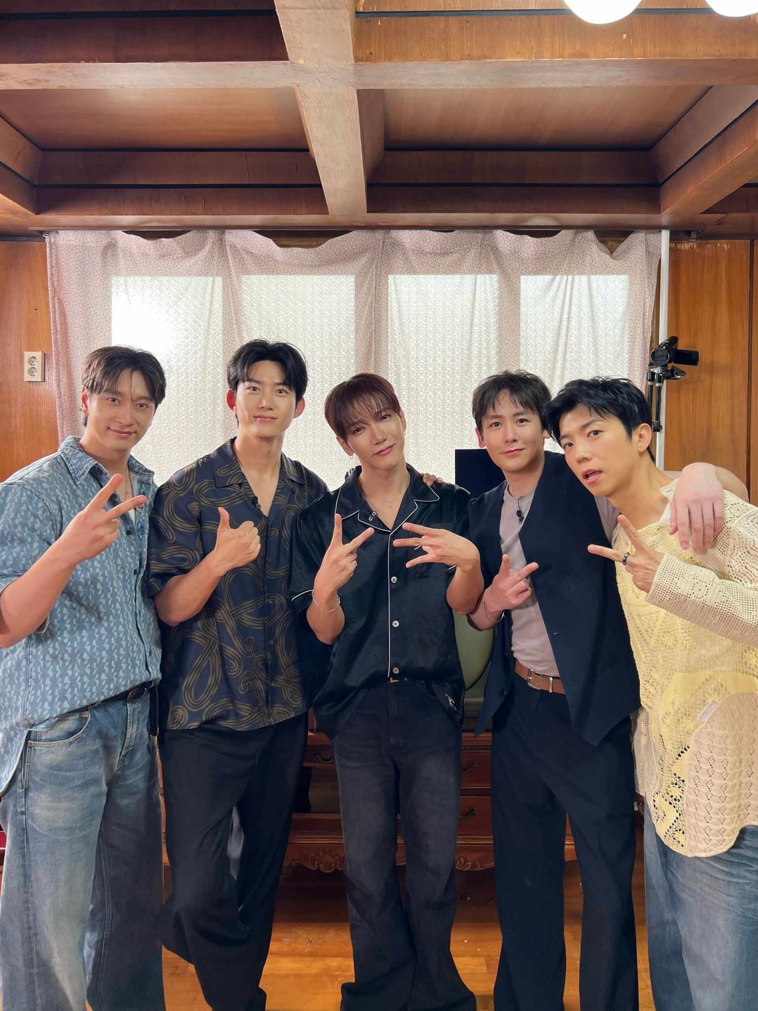 2PM 260706官方IG：✌️不是但是真的✌️ 