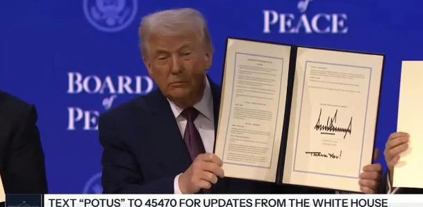 特朗普的“和平委员会”正式启动，但他并不怎么高兴，原因是第一批成员里没有一个大国