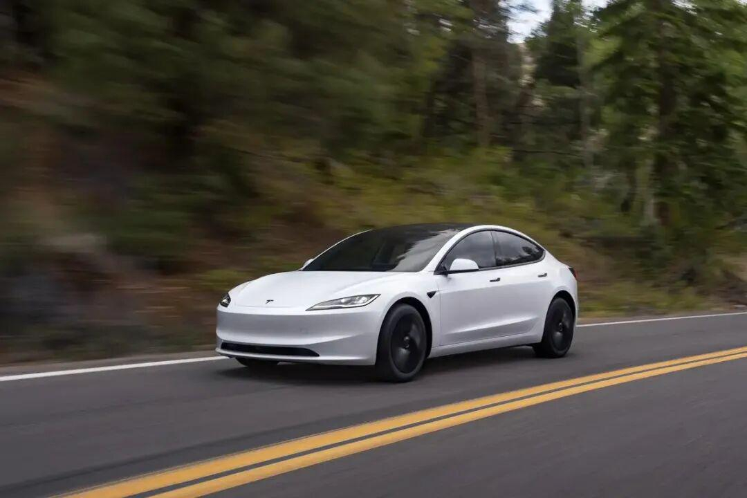 一米九日系车车主入手特斯拉Model 3：空间无压力，用车成本仅为原来1/6短短