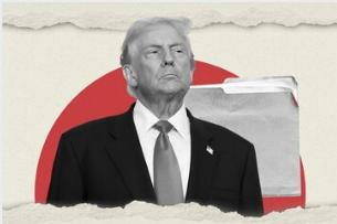 特朗普对女记者说：闭嘴，蠢货！
美国总统用愤恨的语气对一名女记者说。当她就与“杰