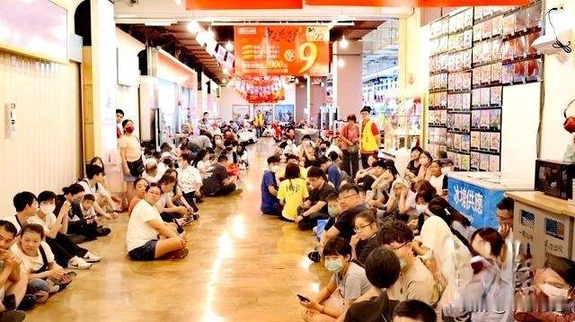 台军“汉光42号演习”对台湾民众来说就是一场人为灾难。
“汉光42号演习”已过去