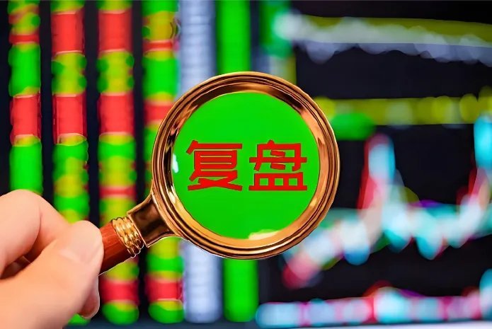 今日行情不对劲！大盘继续下跌，部分科技股跳水大跌，就连三大金融都跌了，但奇怪的是