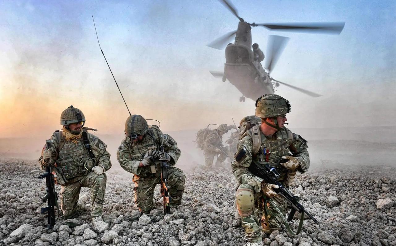 美军一架F-15E战斗机被击落，两名飞行员弹射逃生，第二名失踪飞行员被美军救走，