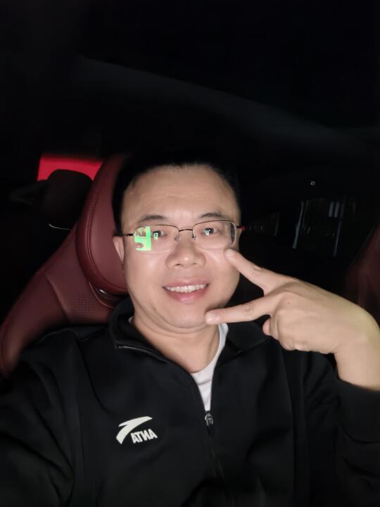 在停车场给大家回答一个问题