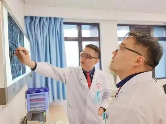 一位三甲医院医生说：
“如果已确诊是癌症，千万不要到处到寻医问药，浪费时间，错过