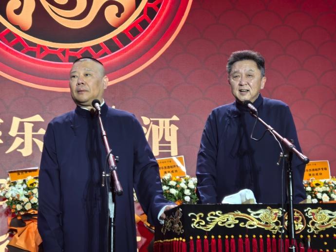 郭德纲徐州专场，上座率到底如何？主办方有没有赔本呢？演出开始前，网上各种视频切片