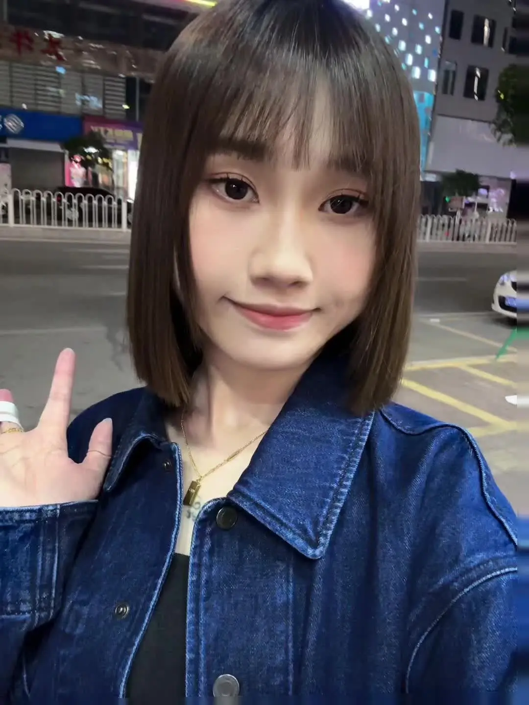 我模糊的世界里唯独你是清晰的